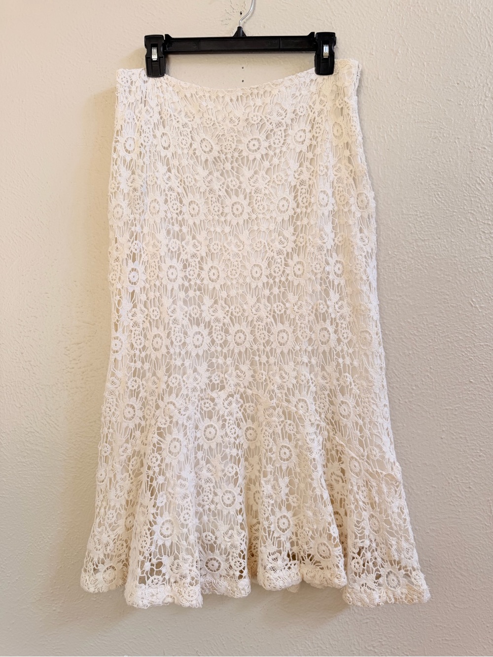 Kyra white midi lace flared hem skirt